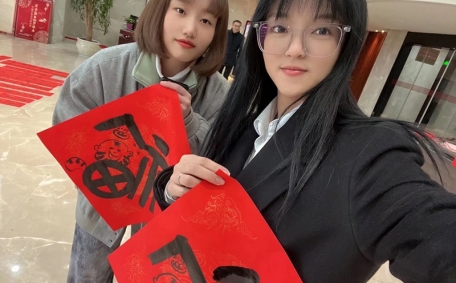 青年團員參加集團迎春送?；顒?>
					</a><figcaption class=